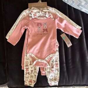 Chickpea 5-Piece Baby Layette Set 3-6 Months Pink White Bow polka dot
